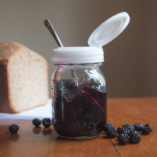 Flip-Cap Screw-on lid for Mason Jars